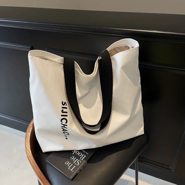Summer Large Capacity Women's Tote Bag 2025 - Stylish Nylon Shoulder Bag for Short Trips & Commuting