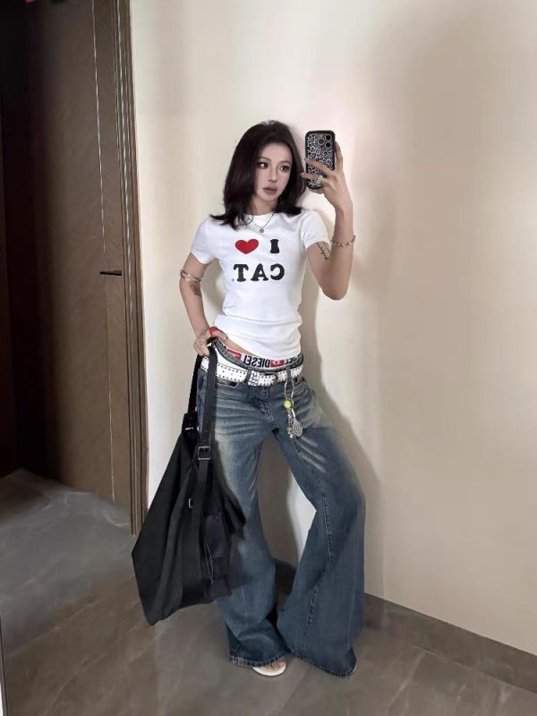 Summer Slim-Fit Heart Letter Printed Short Sleeve T-Shirt for Women | American-Style Minimalist Fashion Top