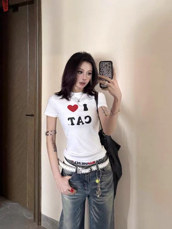 Summer Slim-Fit Heart Letter Printed Short Sleeve T-Shirt for Women | American-Style Minimalist Fashion Top