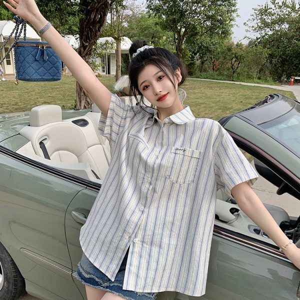 Summer Striped Short Sleeve Shirt for Women, Casual Loose Blouse, Versatile Top, Trendy Fashion for Students, 2025 Style