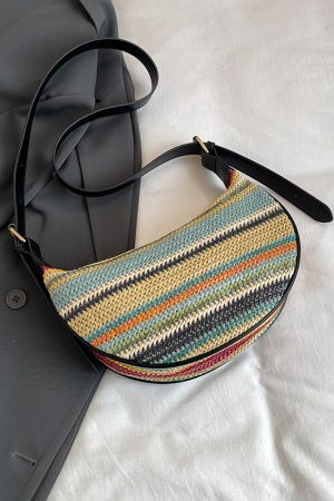 Summer Woven Straw Dumpling Bag for Women - Brown Crossbody Phone Bag, Perfect for Beach Vacations 2025