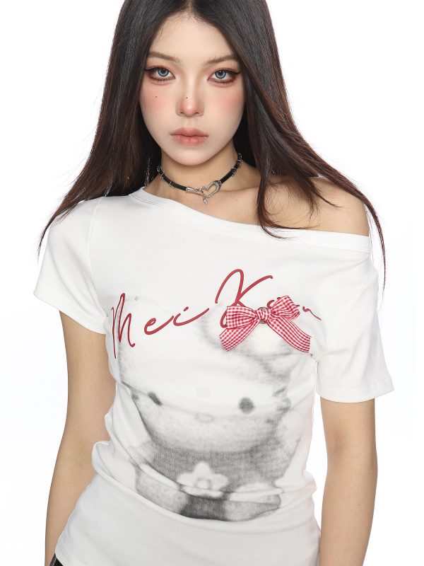 Sweet Cool Cartoon Hello Kitty Off-Shoulder Short Sleeve T-Shirt for Women - Slimming Chic Summer Top, Y2K Style