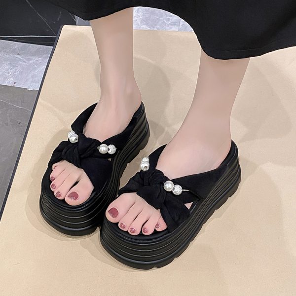 Thick-Soled Pearl Sandals for Women - Summer Bowknot Outdoor Style, High-End Feel, Perfect for Skirts and Short Stature