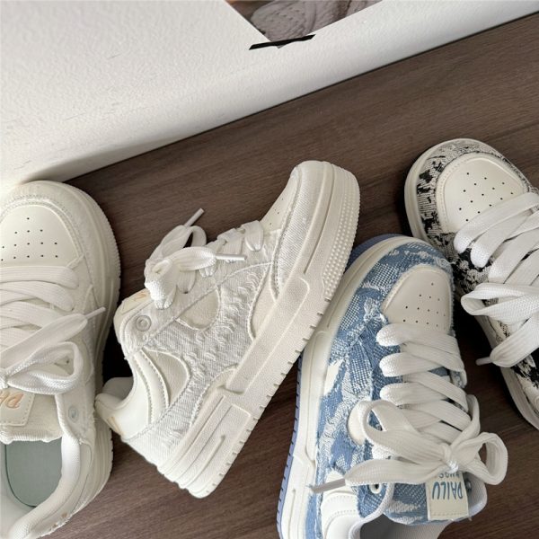 Thick-Soled White Bread Shoes for Men and Women - Niche Destructive Style, Versatile National Trend Sports and Skateboard Footwear