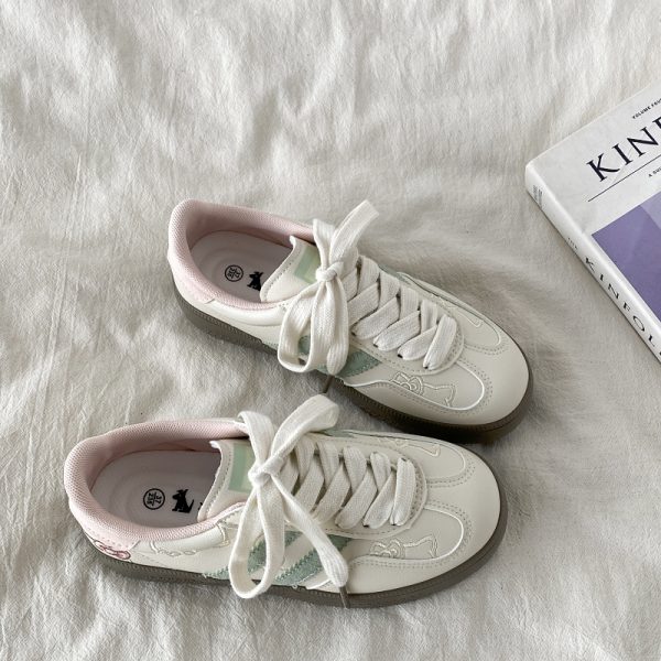 Thick-Soled White Casual Sneakers for Women - Han-Style Chic Spring 2025 Versatile Niche Footwear