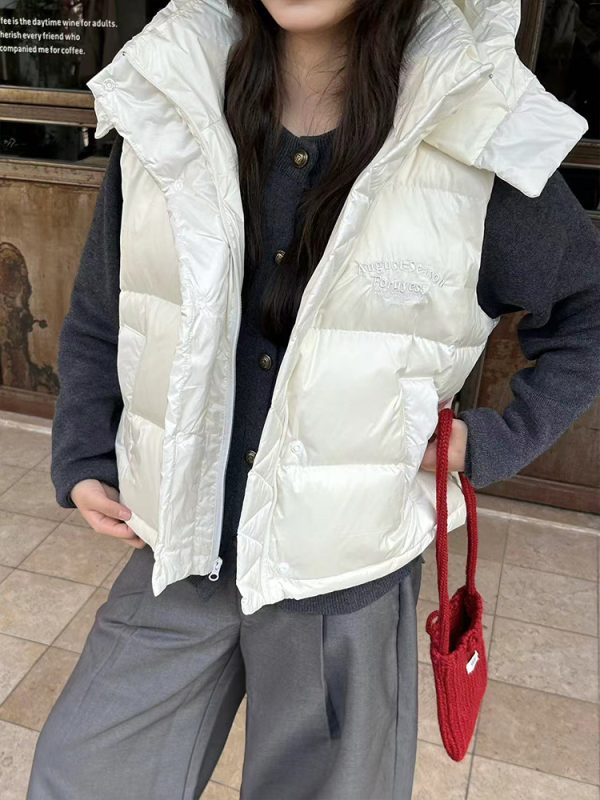 Thickened Warm Slim Fit Hooded Vest Jacket - Trendy Winter Outerwear with Slogan Design for Effortless Style