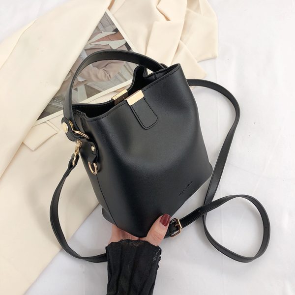 Trendy 2025 High-End Shoulder Bag - Versatile Summer Crossbody Bucket Bag for Work and Everyday Use