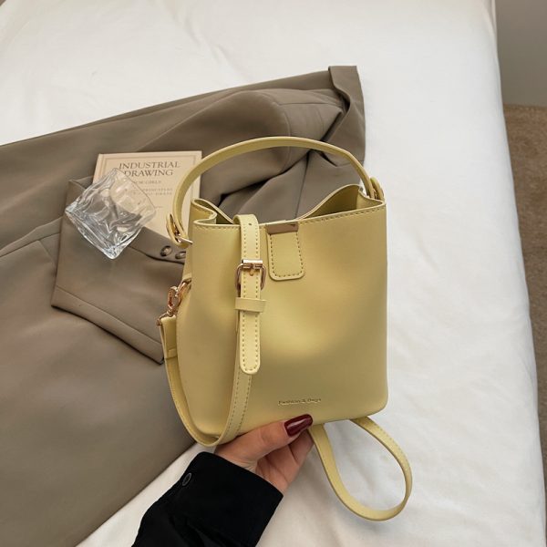 Trendy 2025 High-End Shoulder Bag - Versatile Summer Crossbody Bucket Bag for Work and Everyday Use