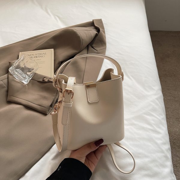 Trendy 2025 High-End Shoulder Bag - Versatile Summer Crossbody Bucket Bag for Work and Everyday Use