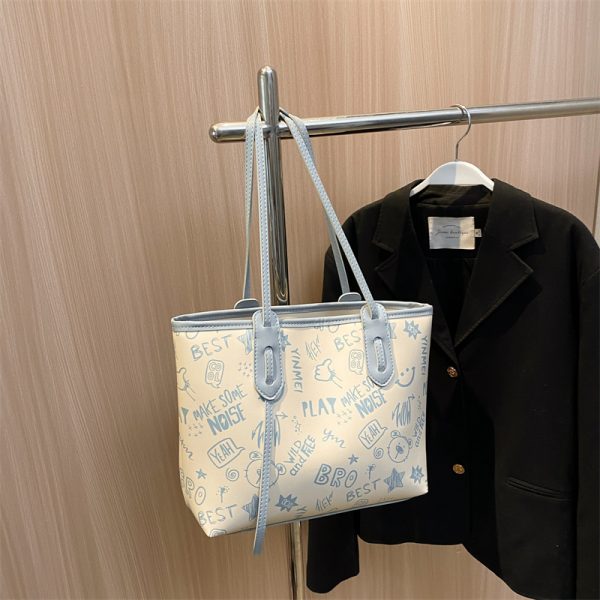 Trendy 2025 Women's Large Capacity Tote Bag - Versatile Commuter Shoulder Bag for Everyday Fashion