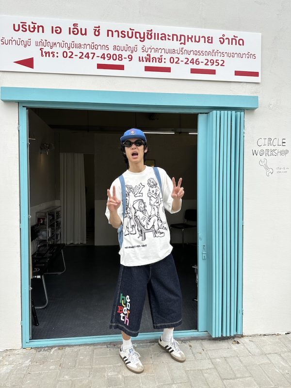 Trendy American High Street Graffiti Printed Short Sleeve T-Shirt for Men and Women, Casual Loose Hip-Hop Style Top