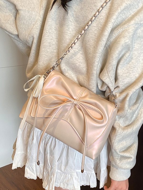 Trendy Ballet-Style Women's Shoulder Bag 2025 - Versatile Crossbody with Silver Chain - Fashionable High-End Feel