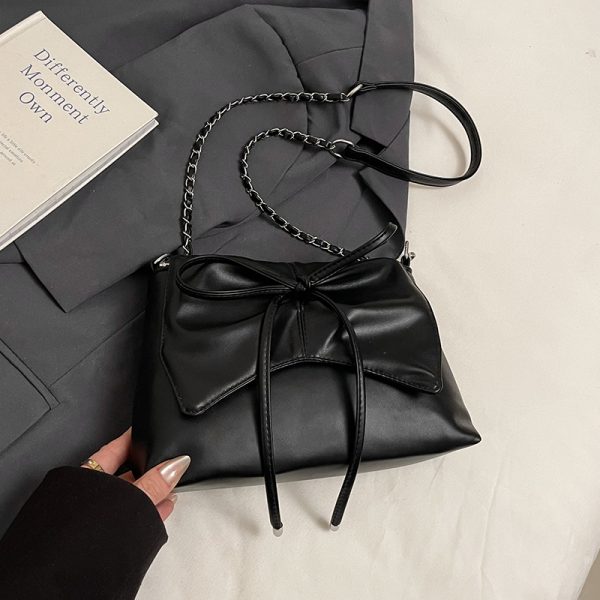 Trendy Ballet-Style Women's Shoulder Bag 2025 - Versatile Crossbody with Silver Chain - Fashionable High-End Feel