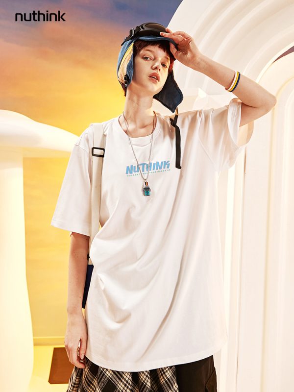 Trendy Cartoon Bear Loose Unisex Short Sleeve T-Shirt for Men and Women - Summer National Style Casual Tee