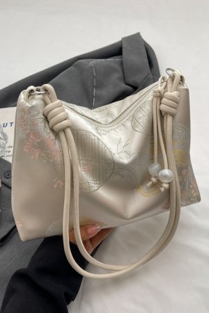 Trendy Chinese-Style Women's Shoulder Tote Bag 2025 â€“ Large Capacity Crossbody Bag for Commuting and Everyday Use