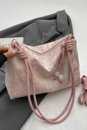Trendy Chinese-Style Women's Shoulder Tote Bag 2025 â€“ Large Capacity Crossbody Bag for Commuting and Everyday Use