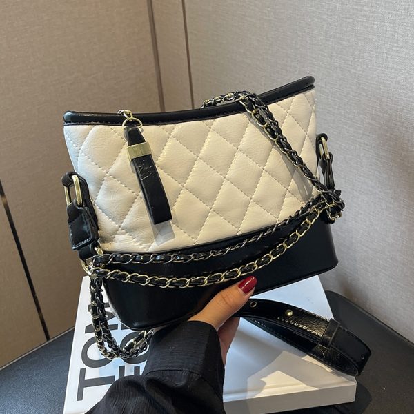 Trendy Diamond Quilted Chain Shoulder Crossbody Bag for Women - Versatile Slouchy Style for Spring and Summer 2025 Fashion