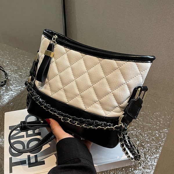 Trendy Diamond Quilted Chain Shoulder Crossbody Bag for Women - Versatile Slouchy Style for Spring and Summer 2025 Fashion