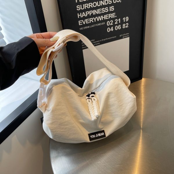 Trendy Japanese-Style Minimalist Oxford Cloth Crossbody Bag for Women, Versatile Wide Shoulder Strap Wrinkled Dumpling Design
