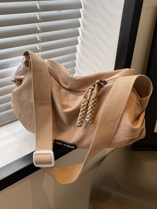 Trendy Japanese-Style Minimalist Oxford Cloth Crossbody Bag for Women, Versatile Wide Shoulder Strap Wrinkled Dumpling Design