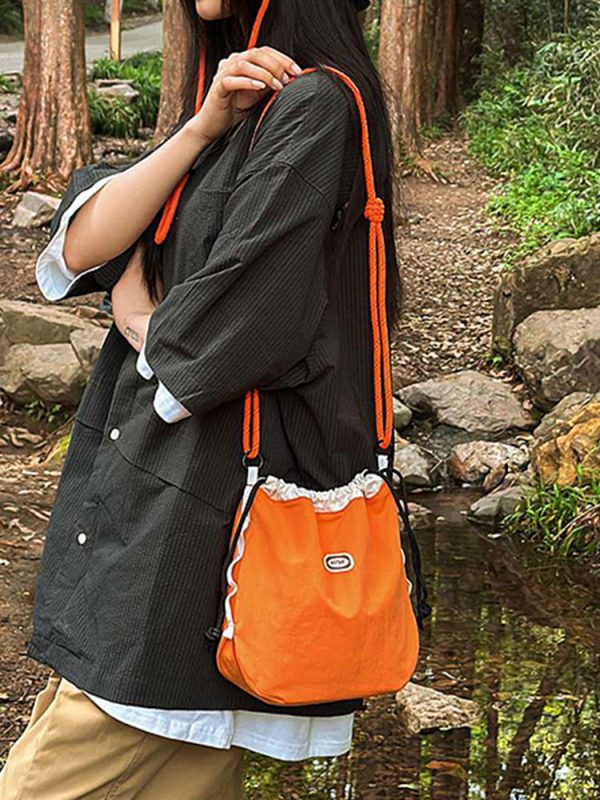 Trendy Korean Style Large Capacity Nylon Crossbody Bucket Bag for Women - Summer 2025 Niche Design