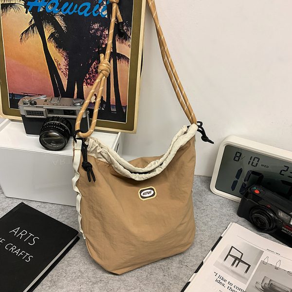 Trendy Korean Style Large Capacity Nylon Crossbody Bucket Bag for Women - Summer 2025 Niche Design