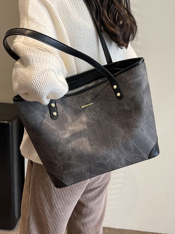 Trendy Large-Capacity Tote Bag for Women, Stylish Commuter Shoulder Bag, Chic 2025 Fashion Essential