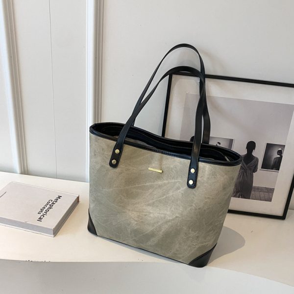 Trendy Large-Capacity Tote Bag for Women, Stylish Commuter Shoulder Bag, Chic 2025 Fashion Essential