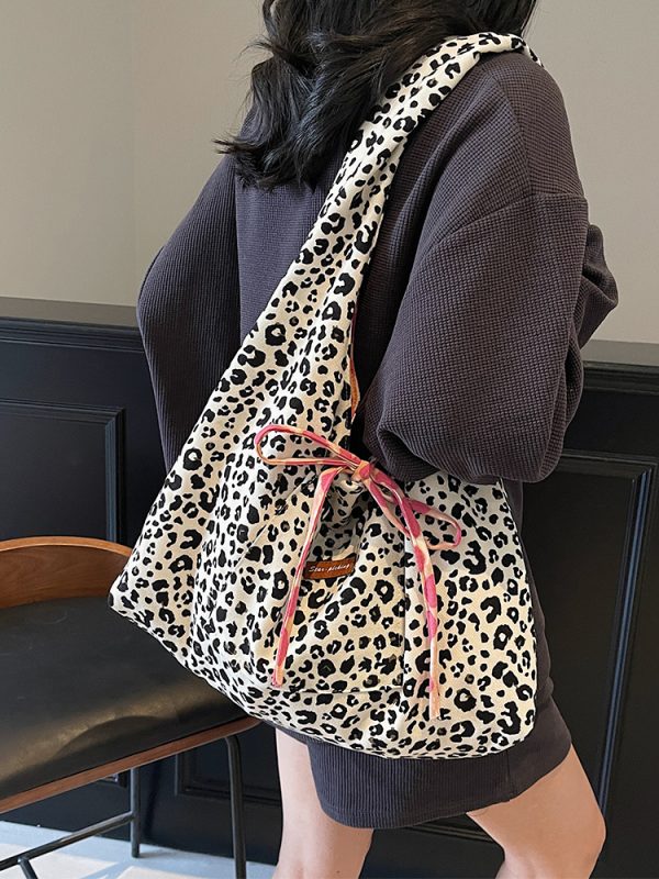 Trendy Leopard Print Tote Bag for Women - Large Capacity Shoulder Bag for Class and Commuting, 2025 Fashion Must-Have