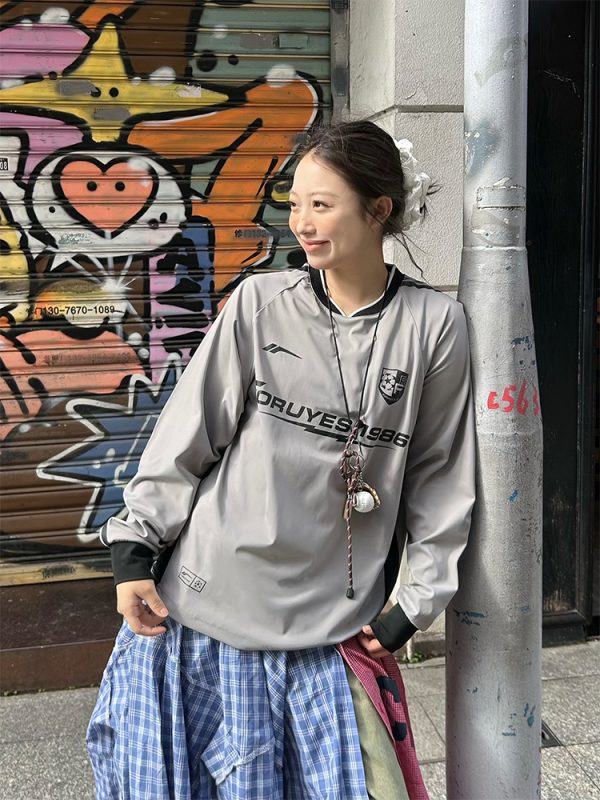 Trendy Loose-Fit Spliced Long Sleeve Sports Top for Couples â€“ Quick-Dry Moisture-Wicking Outdoor Wear for Spring and Autumn