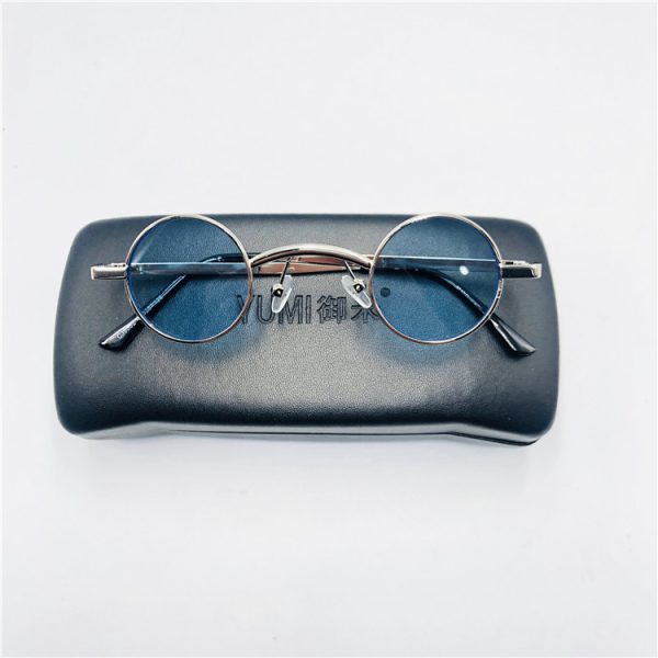 Trendy Men's Punk Ultra-Small Round Frame Sunglasses, Y2K Inspired, Worn by Celebrities, Retro Fashion Statement Glasses