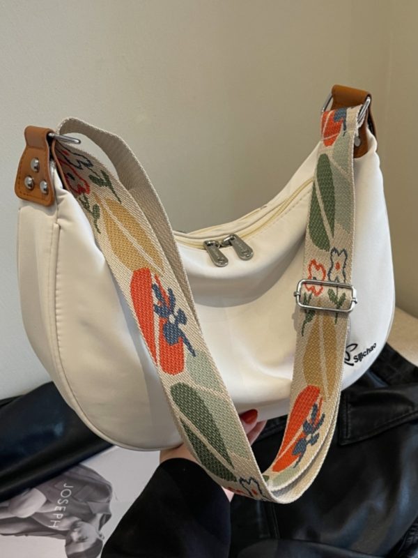 Trendy Nylon Oxford Shoulder Dumpling Bag for Women - Large Capacity Crossbody Bag for Students and Commuting, 2025 Style