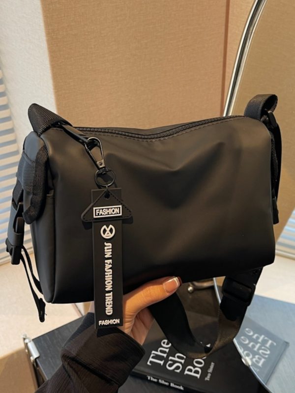 Trendy Nylon Shoulder Bag for Women - Large Capacity Commuting Pillow Crossbody Bag - Versatile Sports Tote 2025