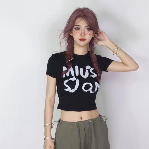 Trendy Off-Shoulder Crop Top for Women, Slim-Fit Jazz Style, Summer Body-Hugging Fashion, 90s Inspired