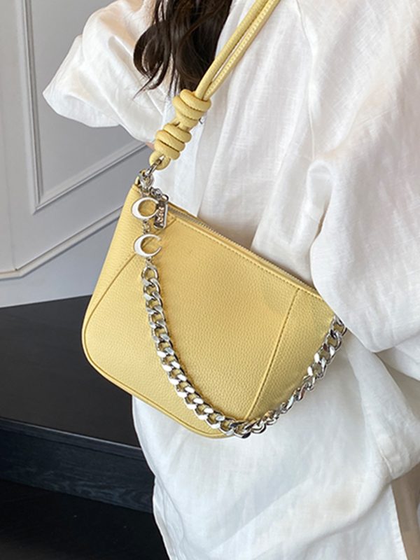 Trendy Red Shoulder Underarm Bag - 2025 High-End Women's Crossbody Bucket Bag for Commuting and Everyday Style