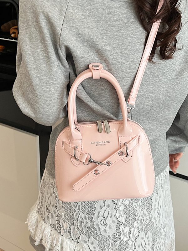 Trendy Red Women's Shoulder Bag - High-End 2025 Commuter Crossbody Shell Bag for Fashion Lovers