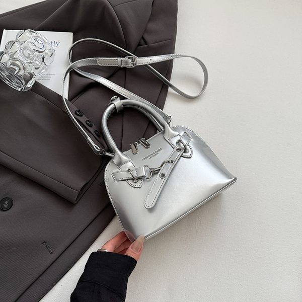 Trendy Red Women's Shoulder Bag - High-End 2025 Commuter Crossbody Shell Bag for Fashion Lovers