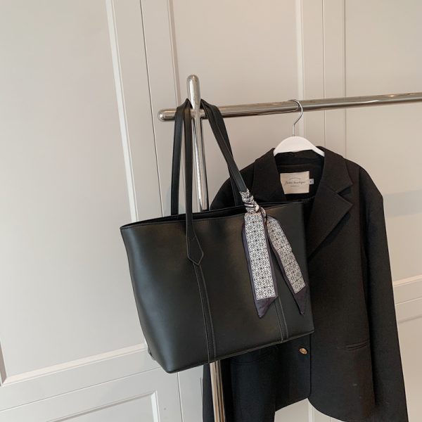 Trendy Retro Women's Tote Bag - Versatile Commuting Shoulder Bag for College Students - Spring Summer 2025 Fashion