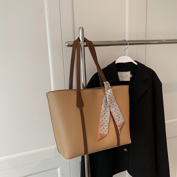 Trendy Retro Women's Tote Bag - Versatile Commuting Shoulder Bag for College Students - Spring Summer 2025 Fashion