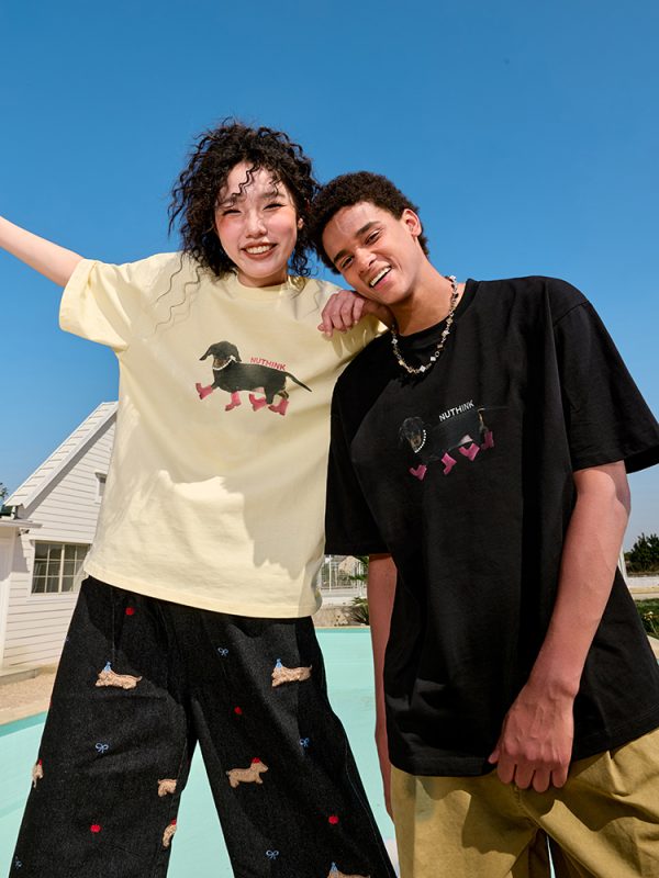 Trendy Sausage Dog Short Sleeve T-Shirt for Couples - American Vintage Loose Fit, Unisex, Summer 2025 Style, Perfect for 90s & Y2K Lovers