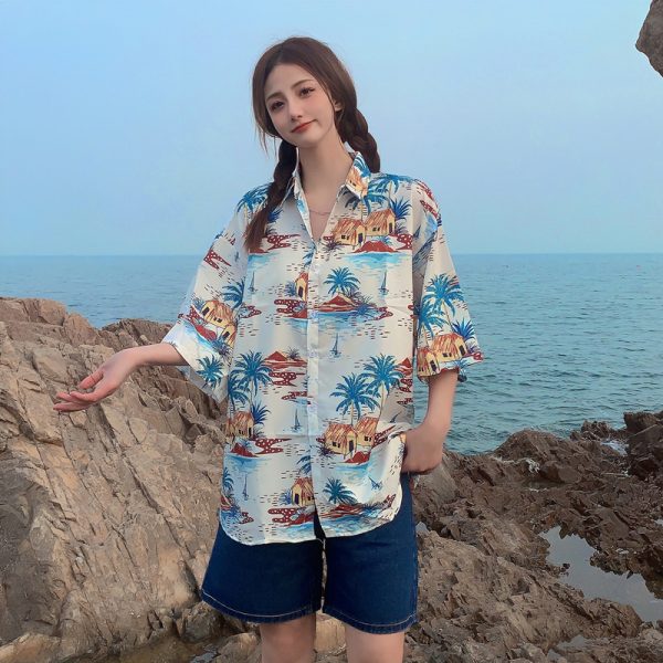 Trendy Short Sleeve Floral Shirt for Women - Hawaiian Beach Style Loose Blouse, 2025 Fashion, Perfect for Summer and Y2K Vibes
