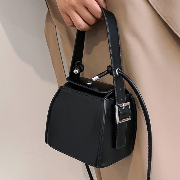 Trendy Square Box Bag for Women - High-End Handheld Shoulder Crossbody Bag for Spring Summer 2025, Versatile Personalized Design