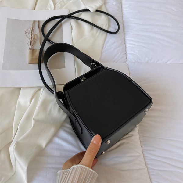 Trendy Square Box Bag for Women - High-End Handheld Shoulder Crossbody Bag for Spring Summer 2025, Versatile Personalized Design
