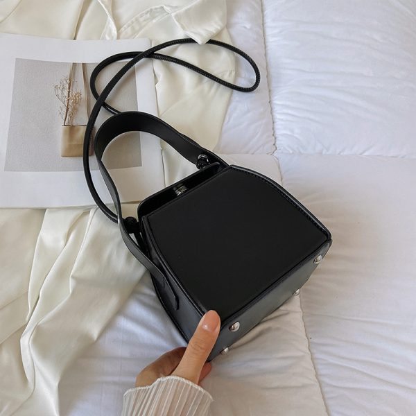 Trendy Square Box Bag for Women - High-End Handheld Shoulder Crossbody Bag for Spring Summer 2025, Versatile Personalized Design