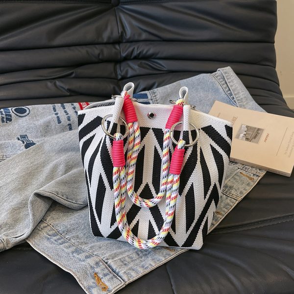 Trendy Summer Embroidered Purple Bucket Tote Bag for Women - Fresh 2025 Phone Bag, Cute Design, Fashionable Accessory