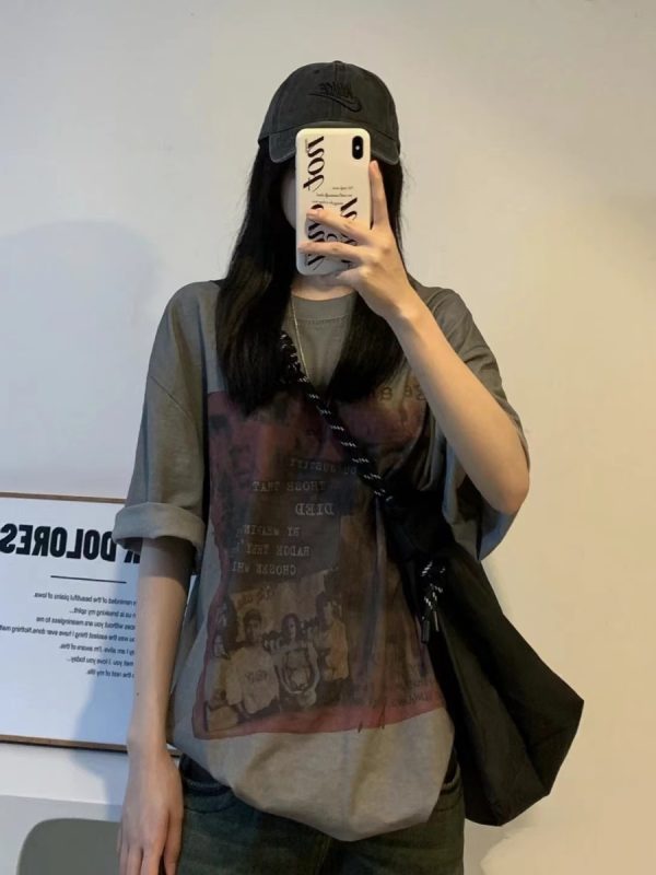 Trendy Vintage Washed Distressed High Street Couple's Short Sleeve T-Shirt for Women - American Style Retro Fashion