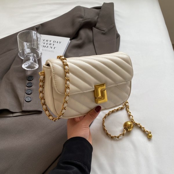 Trendy Women's Crossbody Bag - 2025 Summer Small Diamond-Shaped Square Bag in Chic Chanel-Style for Fashion-Forward Looks
