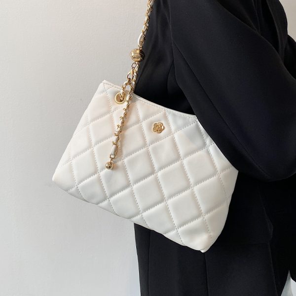 Trendy Women's Crossbody Bag - Large Capacity Diamond Pattern Shoulder Bag for Spring/Summer 2025, Versatile Chain Design