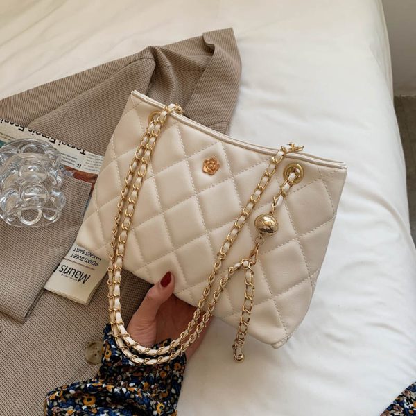 Trendy Women's Crossbody Bag - Large Capacity Diamond Pattern Shoulder Bag for Spring/Summer 2025, Versatile Chain Design
