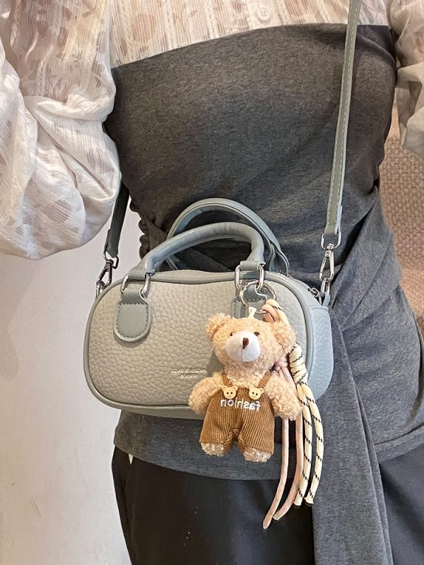 Trendy Women's High-End Shoulder Bag 2025 - Versatile Crossbody Handbag for Commuting and Daily Use
